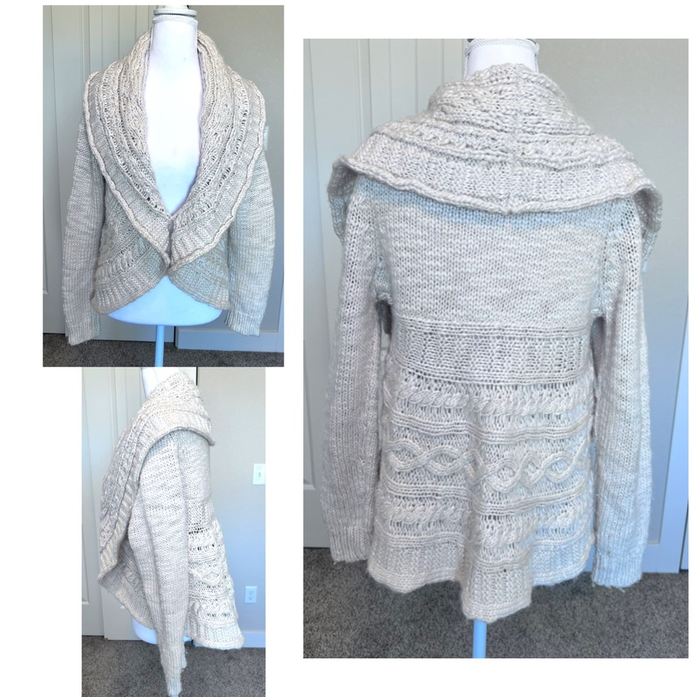 Guess Open-front cream cardigan draped waterfall design shawl collar Sz Large